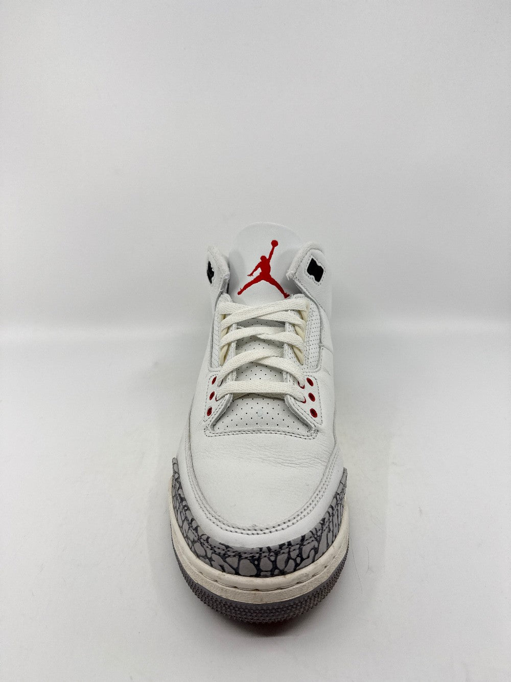 *USED* AJ 3 - WHITE CEMENT REIMAGINED|39601