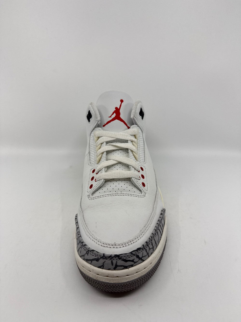 *USED* AJ 3 - WHITE CEMENT REIMAGINED|39606