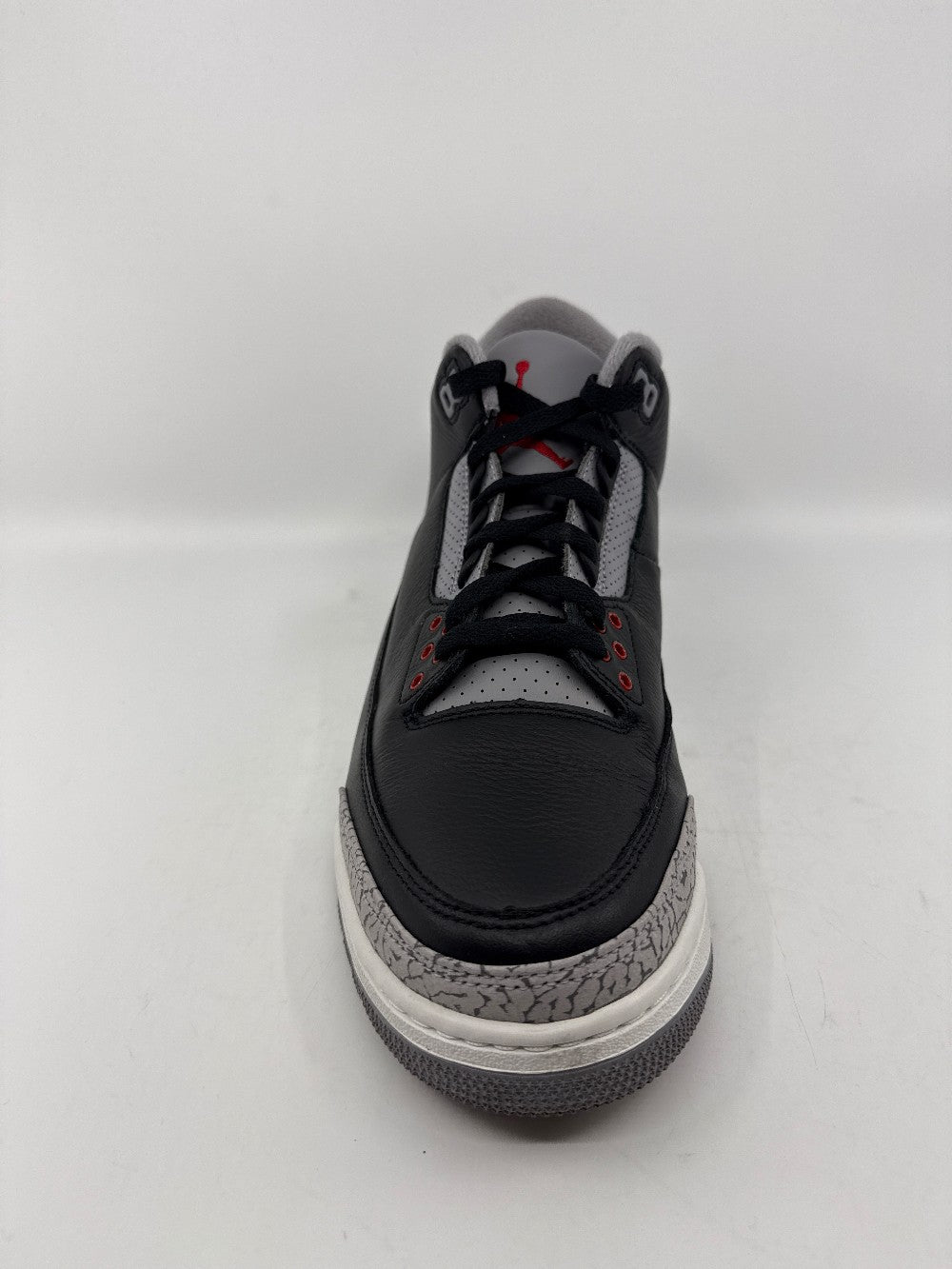 *USED* AJ 3 - BLACK CEMENT|39611