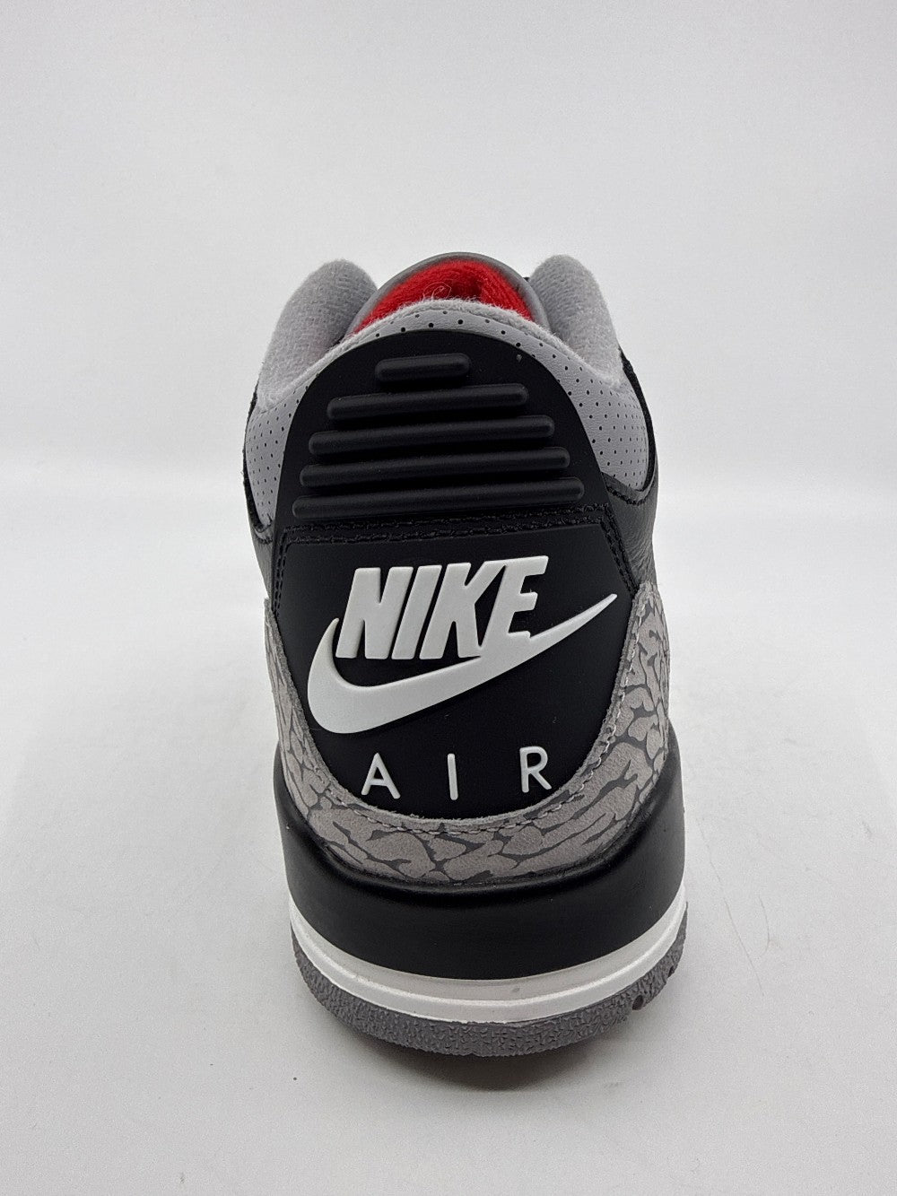 *USED* AJ 3 - BLACK CEMENT|39613