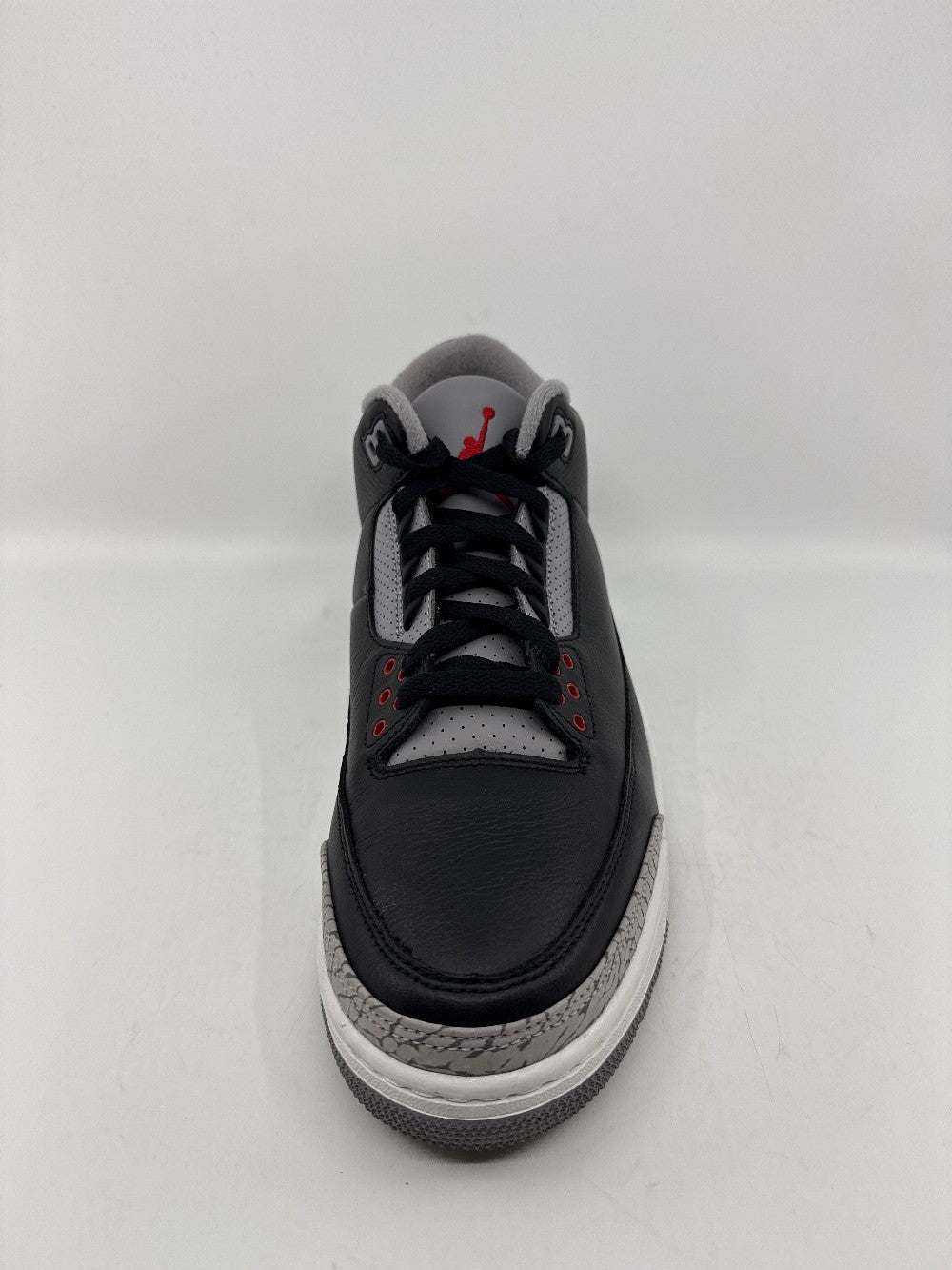 *USED* AJ 3 - BLACK CEMENT|39616