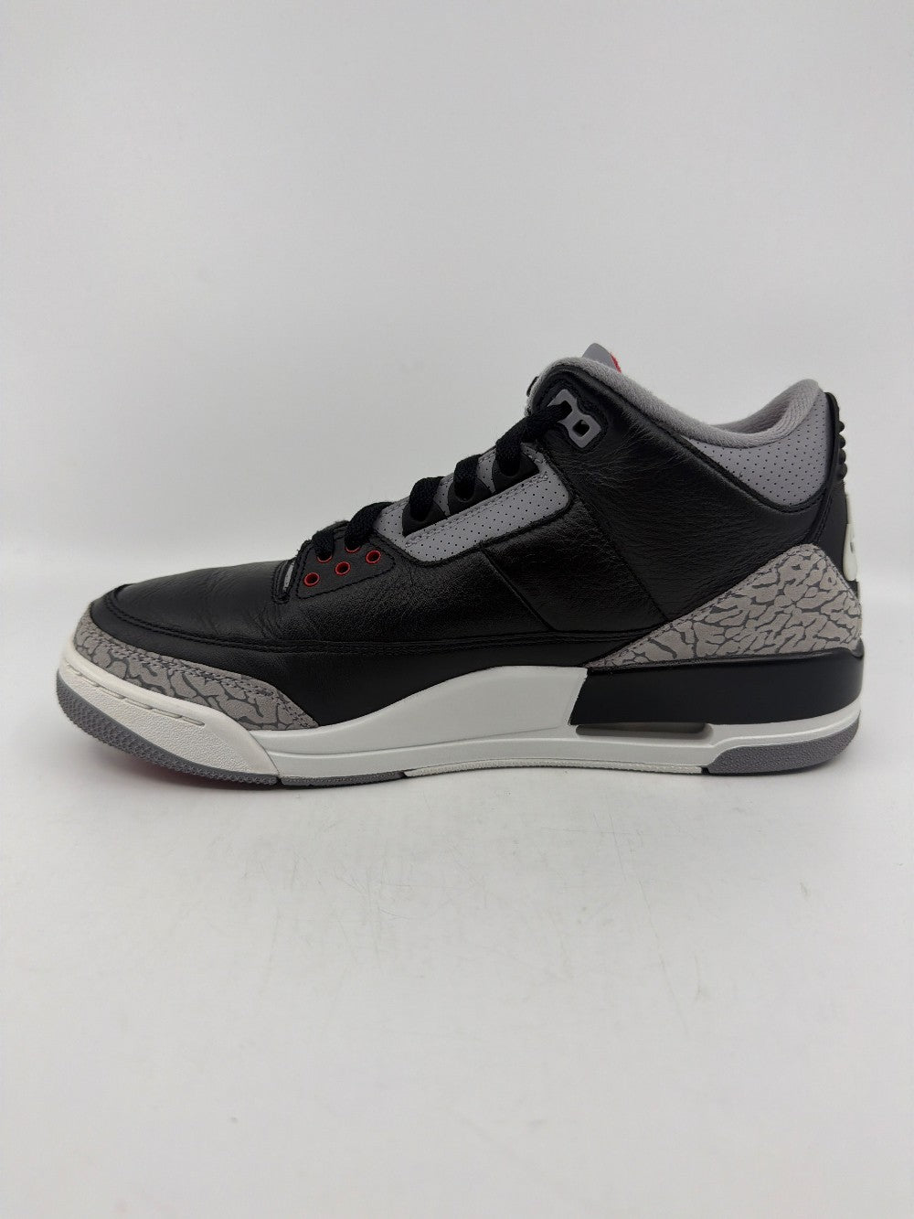 *USED* AJ 3 - BLACK CEMENT (2024)|39672