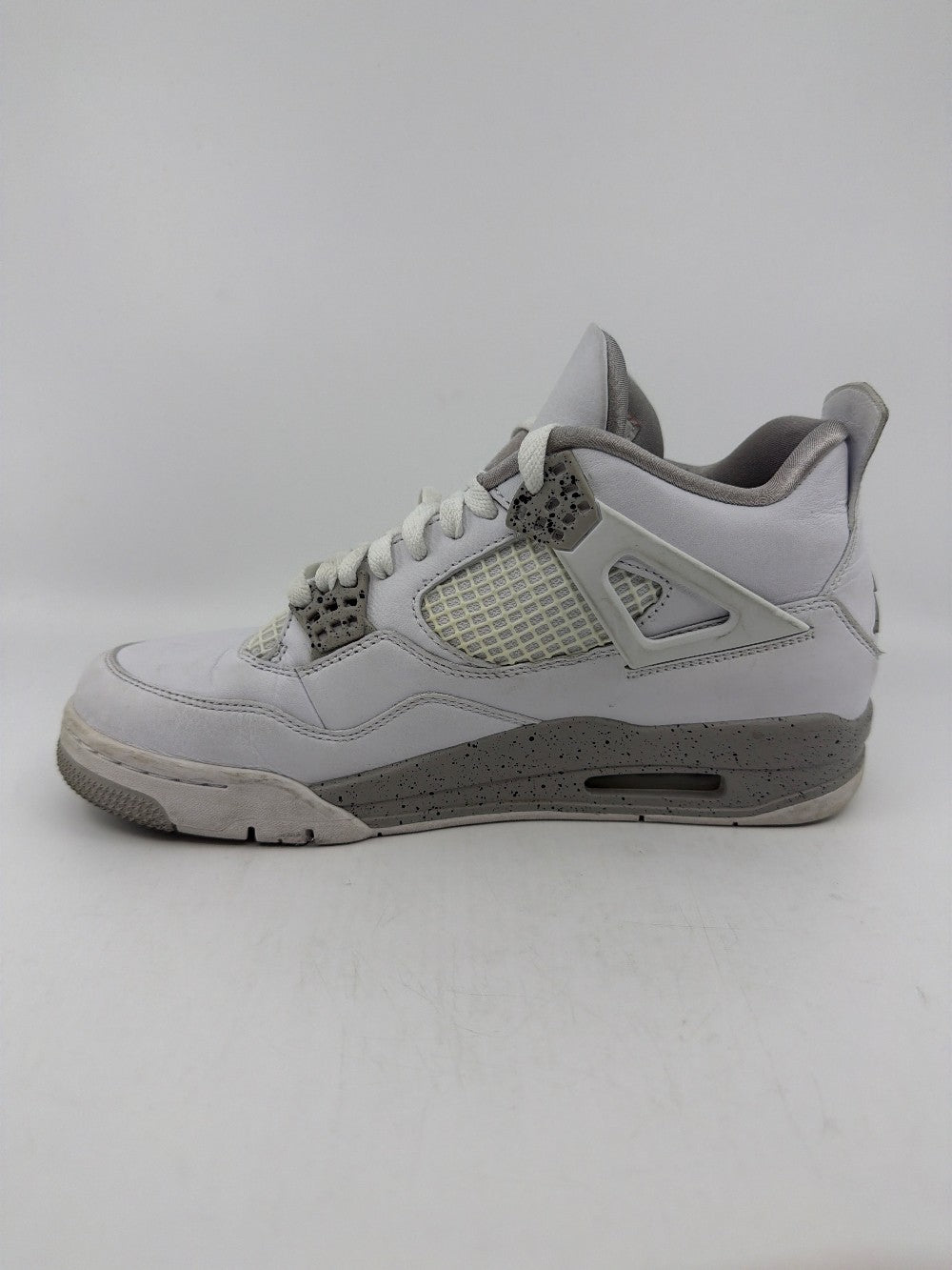 *USED* AJ 4 - OREO (2021)|39682