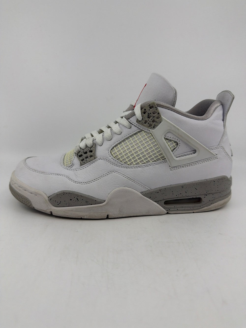 *USED* AJ 4 - OREO (2021)|39685