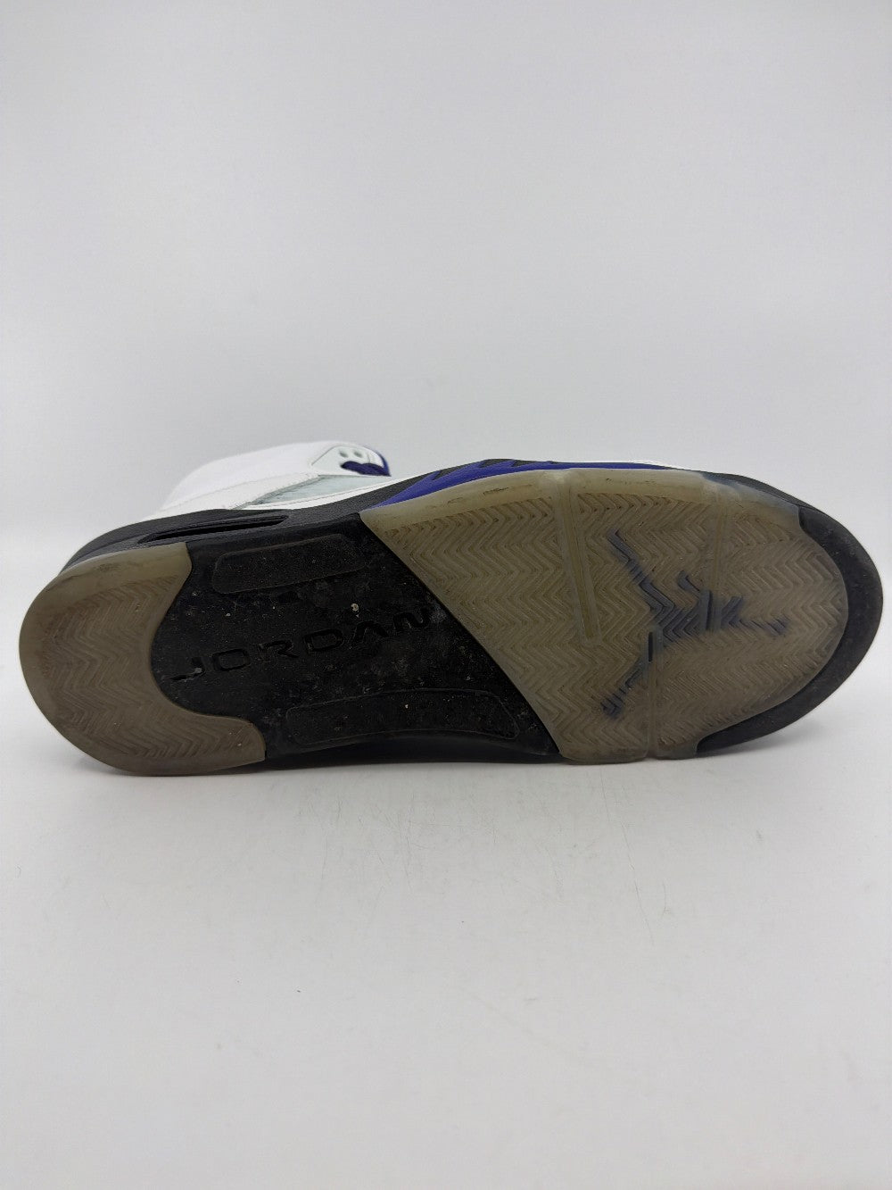 *USED* AJ 5 - DARK CONCORD|39699