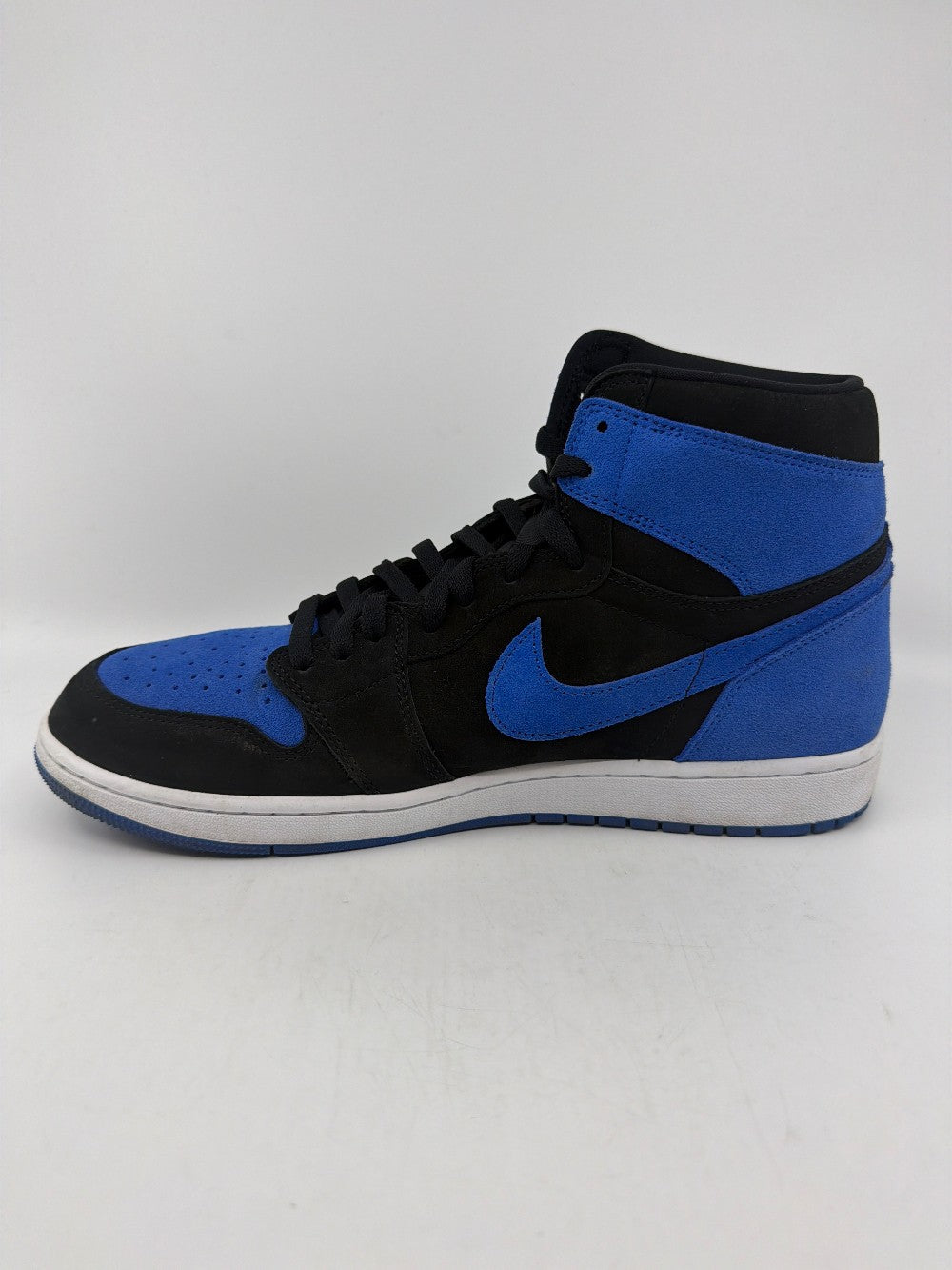 *USED* AJ 1 - ROYAL REIMAGINED|39727
