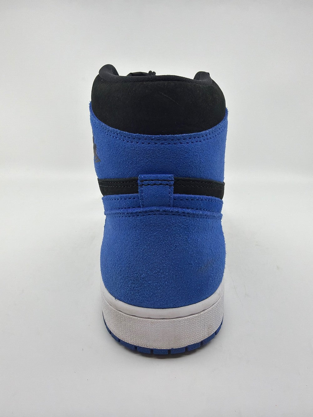 *USED* AJ 1 - ROYAL REIMAGINED|39733