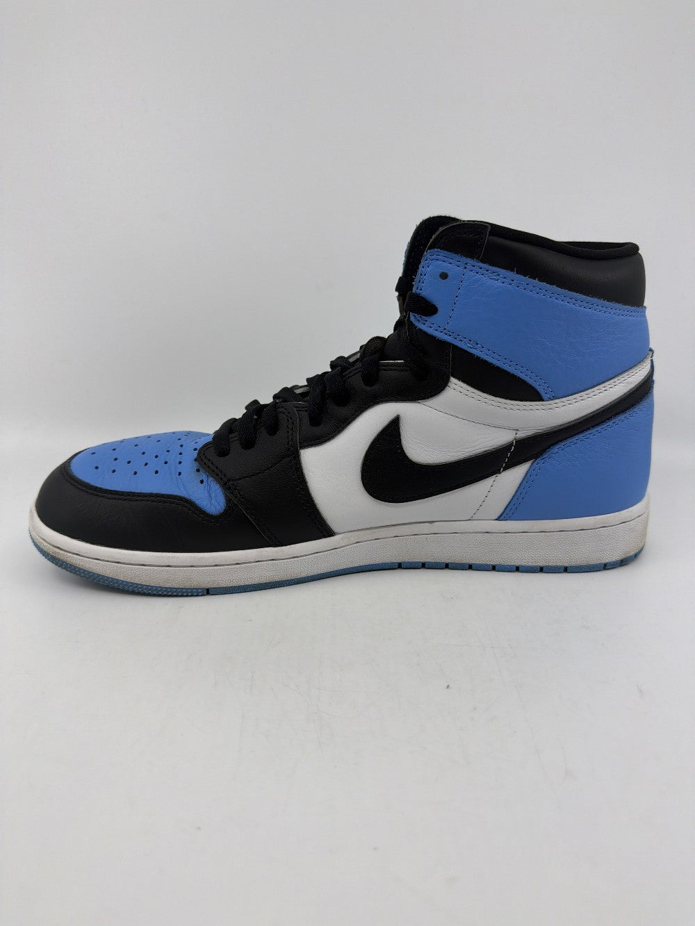 *USED* AJ 1 - UNC TOE|39737
