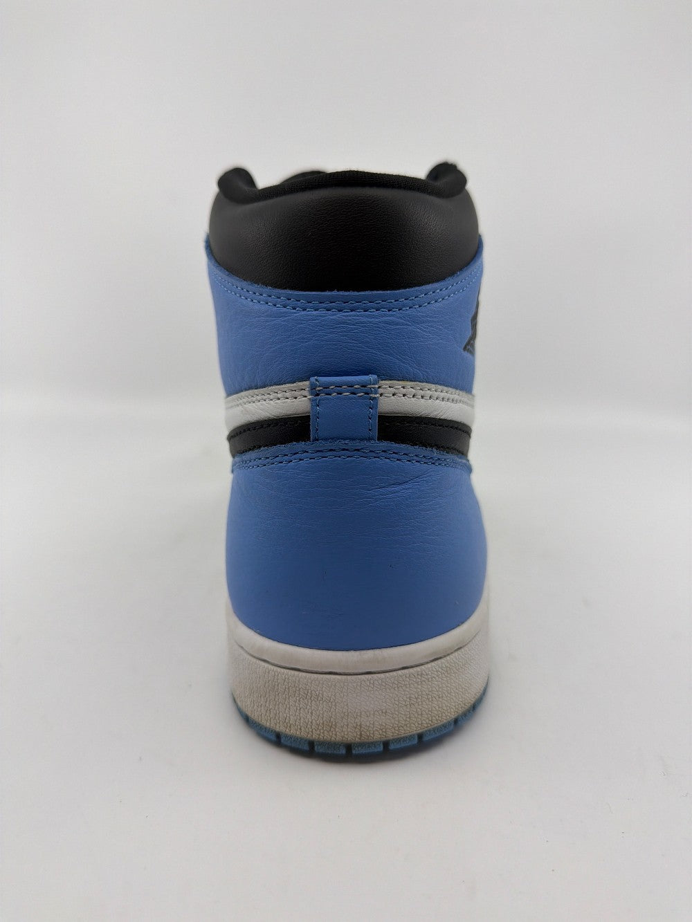 *USED* AJ 1 - UNC TOE|39738