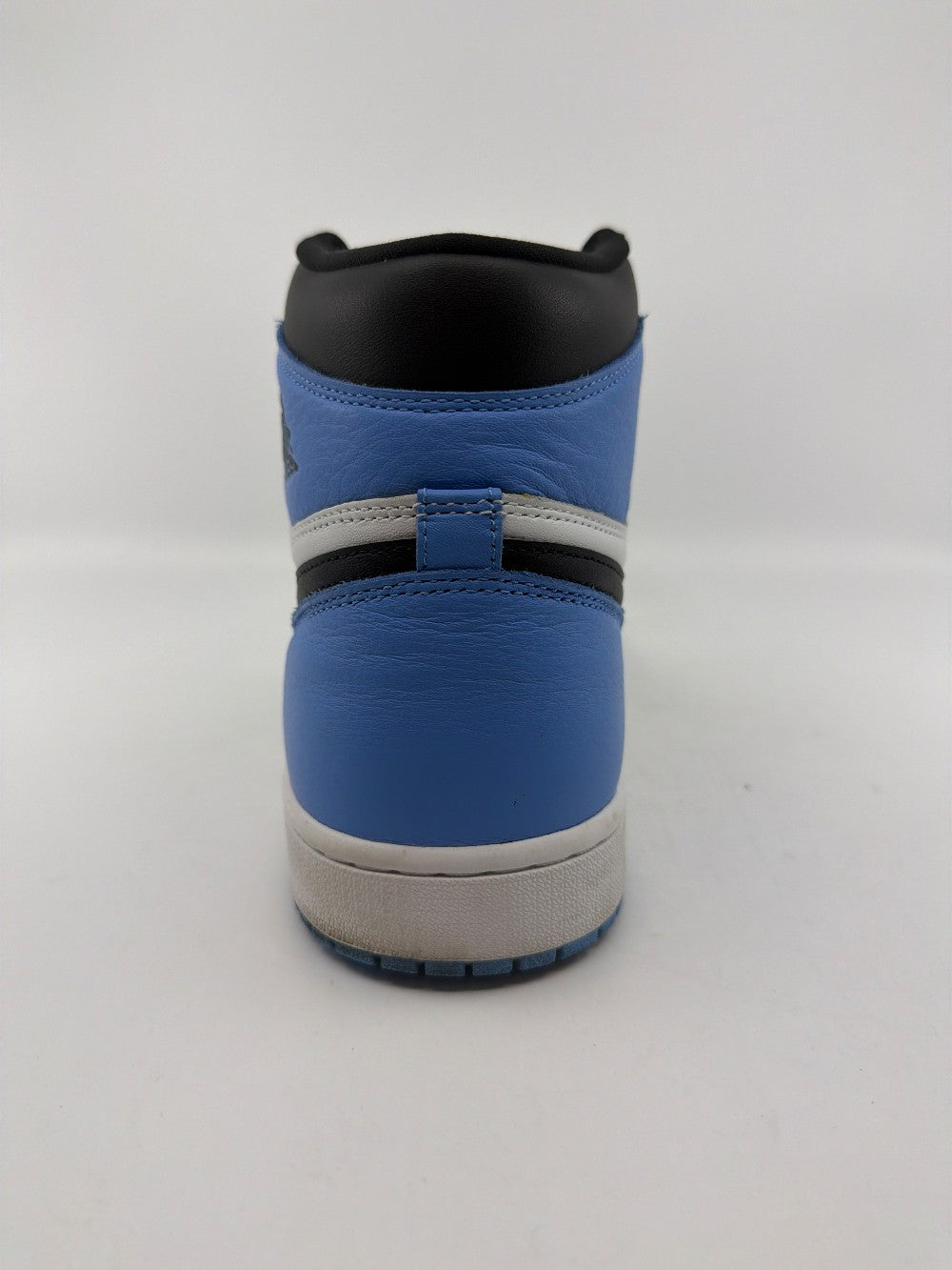 *USED* AJ 1 - UNC TOE|39743