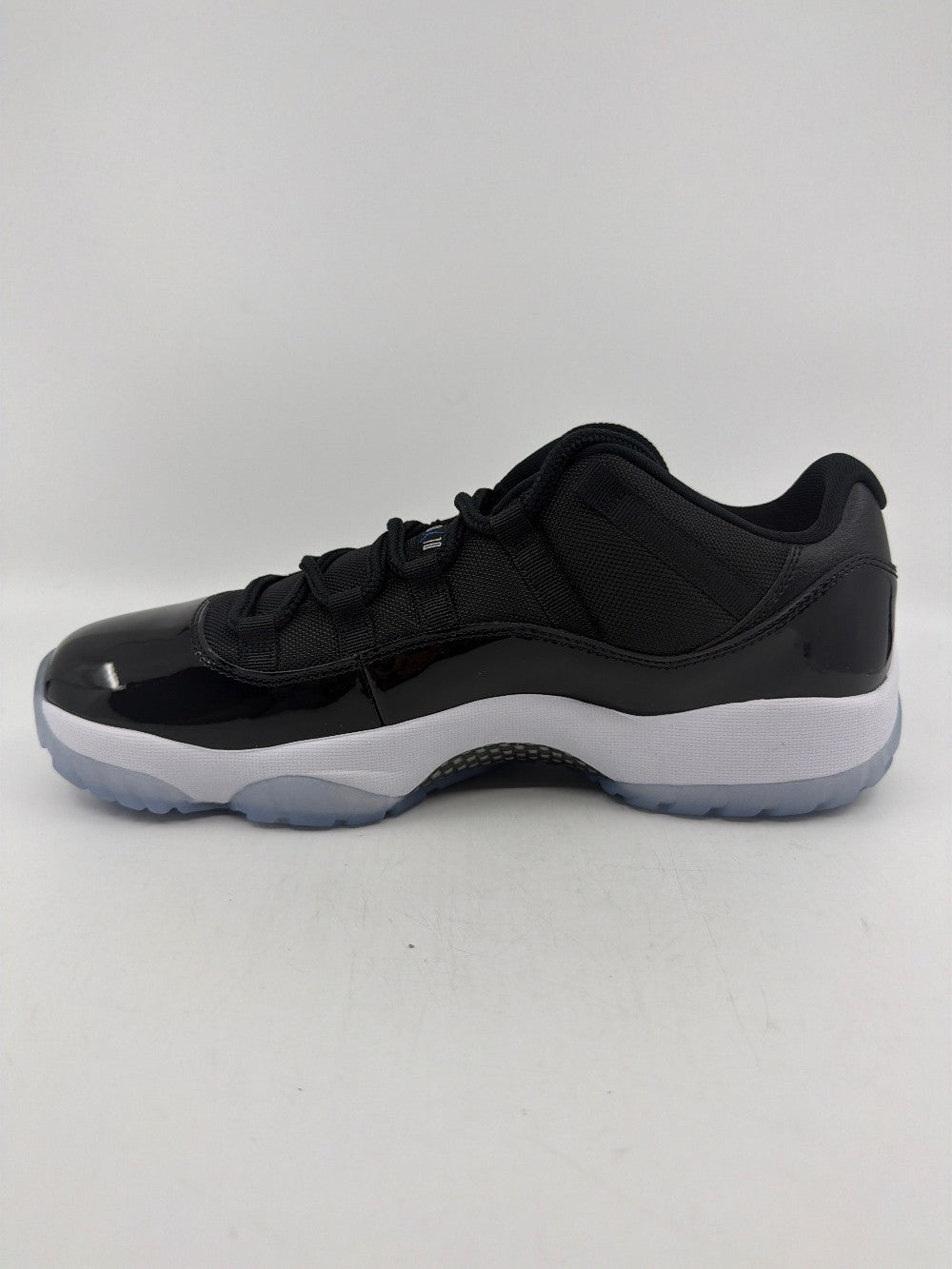 AJ 11 LOW - SPACE JAM|39782