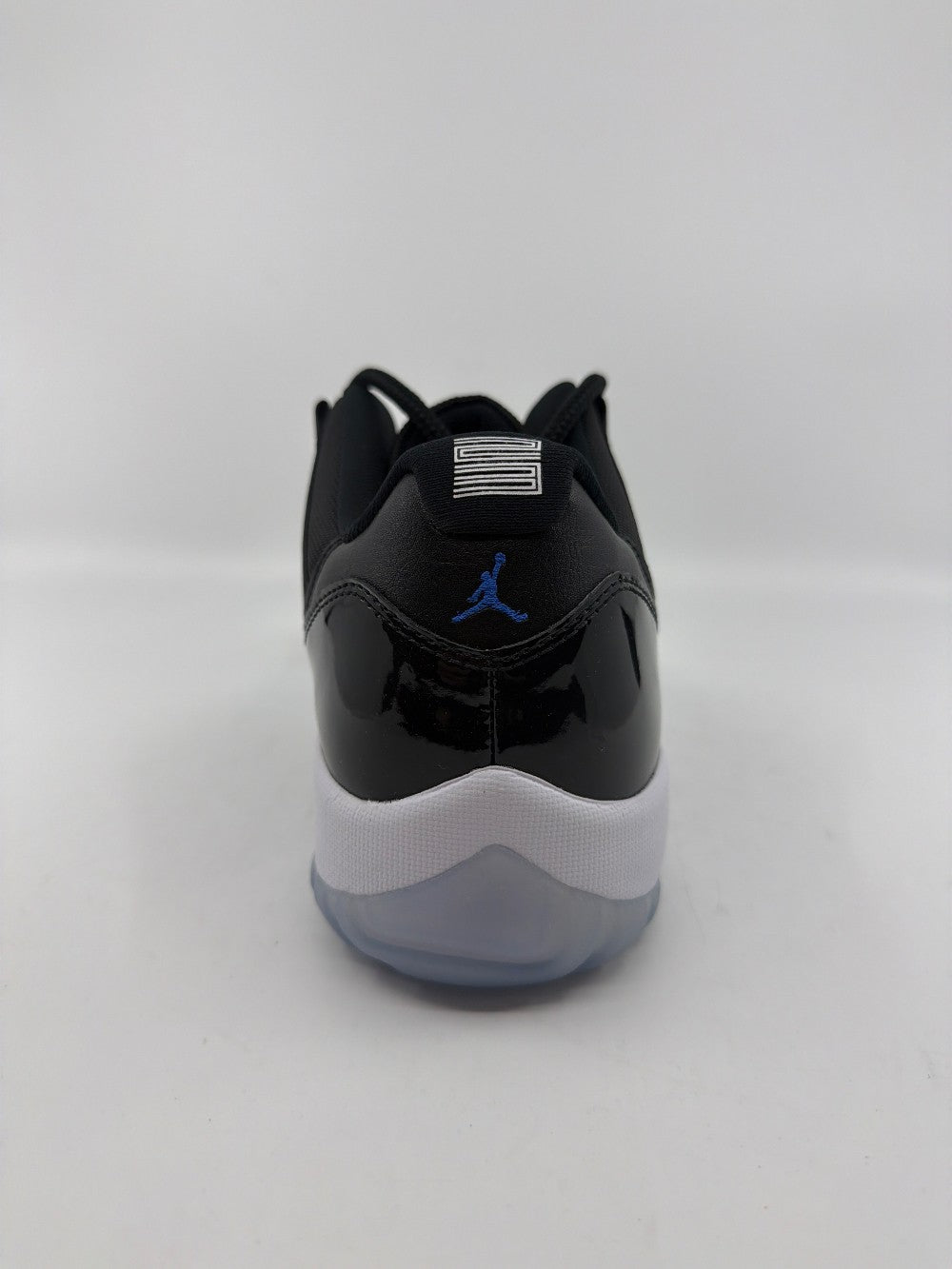 AJ 11 LOW - SPACE JAM|39783
