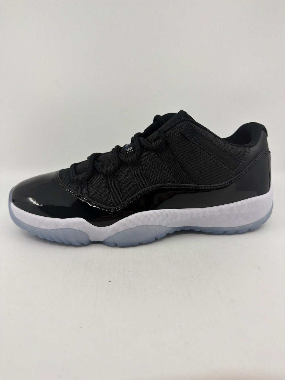AJ 11 LOW - SPACE JAM|39785