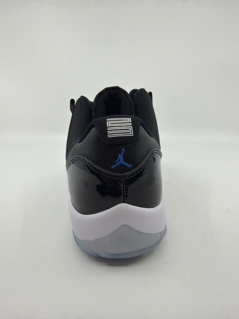 AJ 11 LOW - SPACE JAM|39788