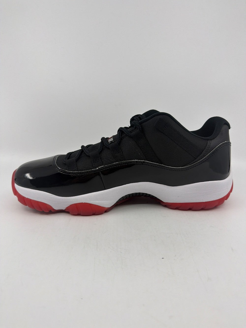 AJ 11 LOW - BRED (2025)|39792