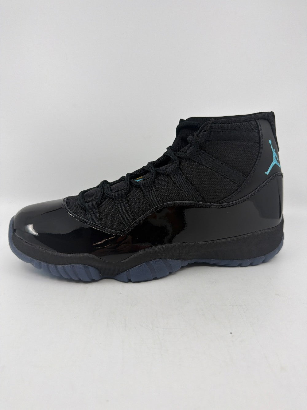 AJ 11 - GAMMA BLUE (2025)|39805