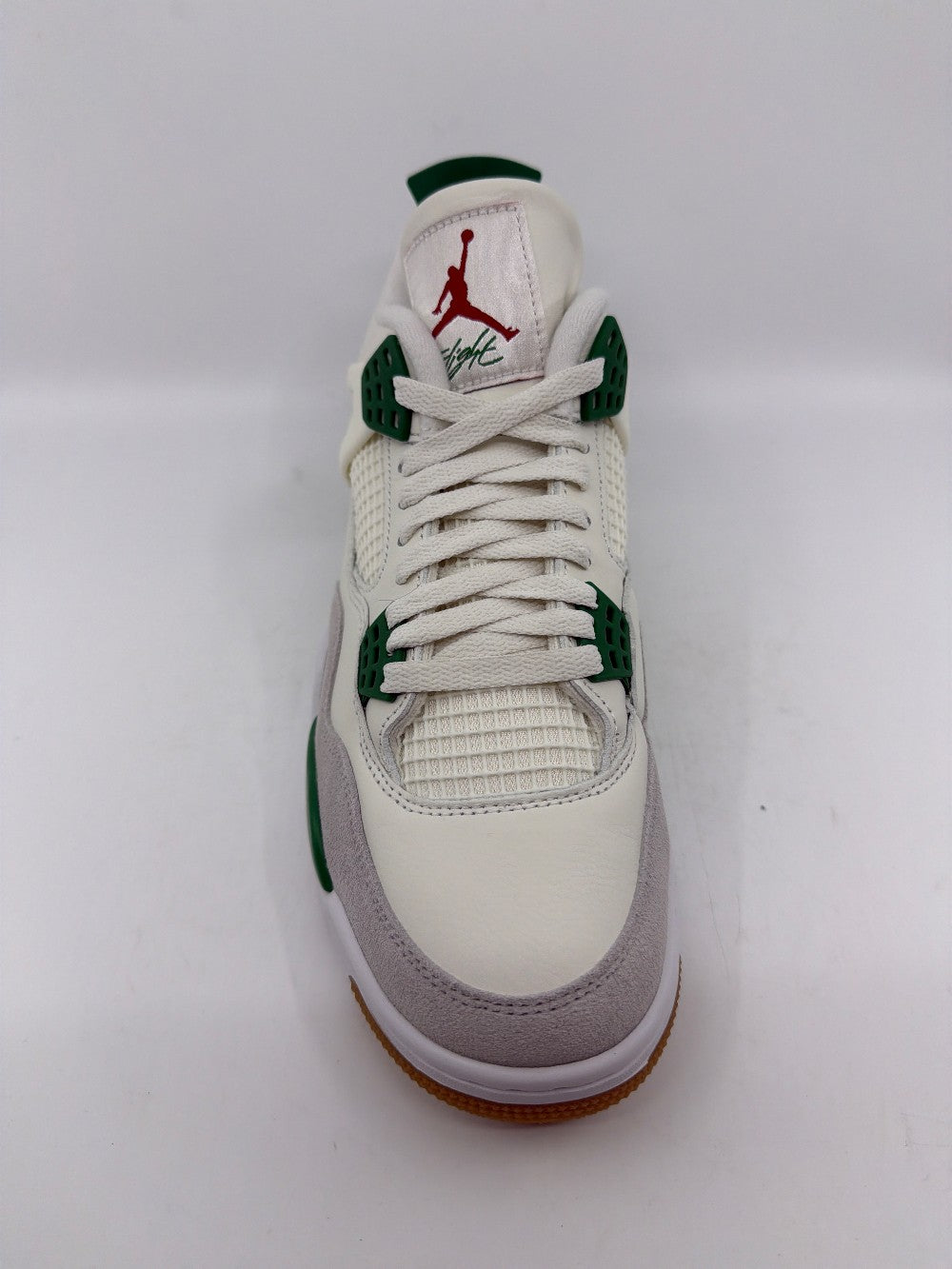 AJ 4 X SB - PINE GREEN|39821