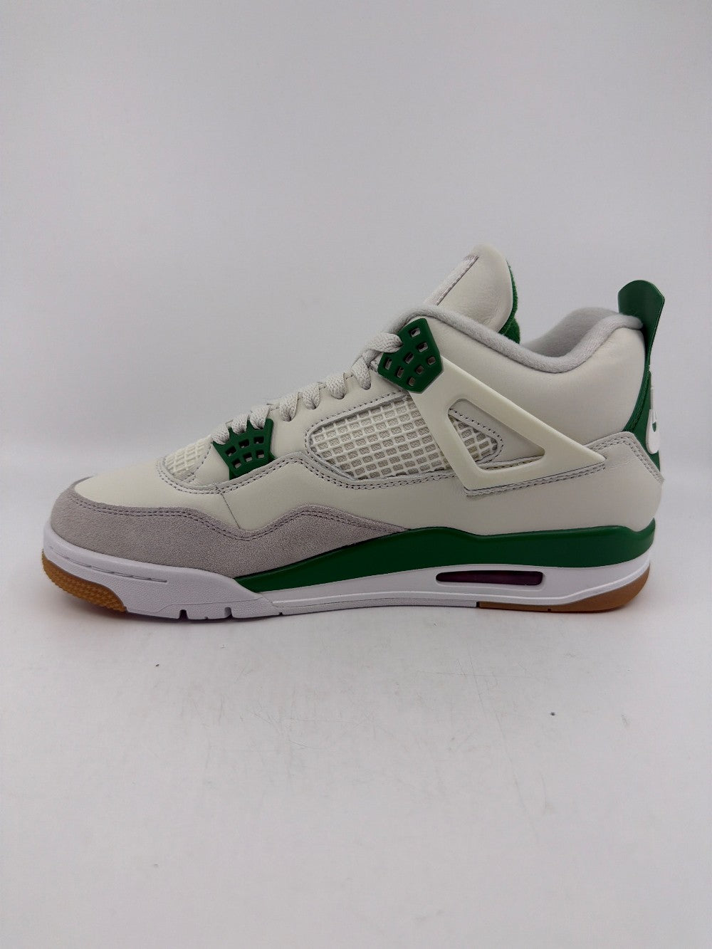 AJ 4 X SB - PINE GREEN|39822