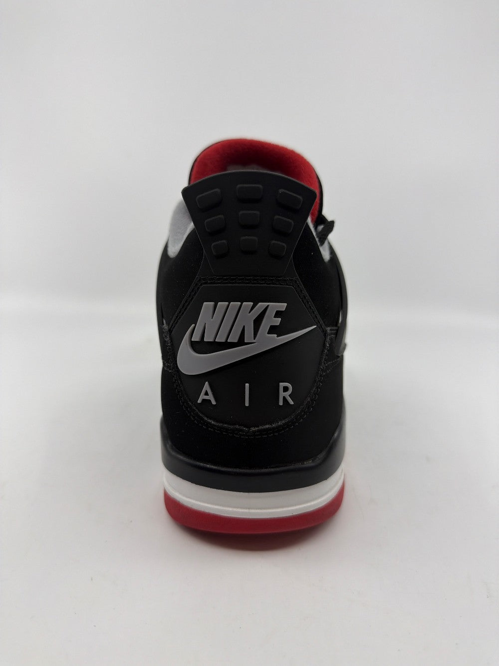*USED* AJ 4 - BRED (2019)|39843