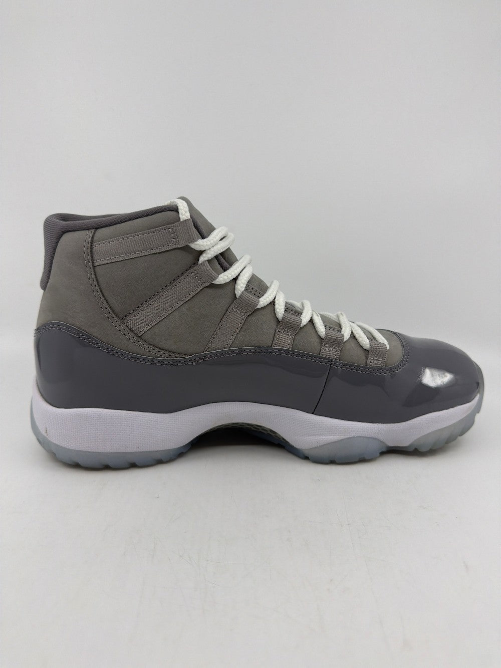 *USED* AJ 11 - COOL GREY (2021)|39867