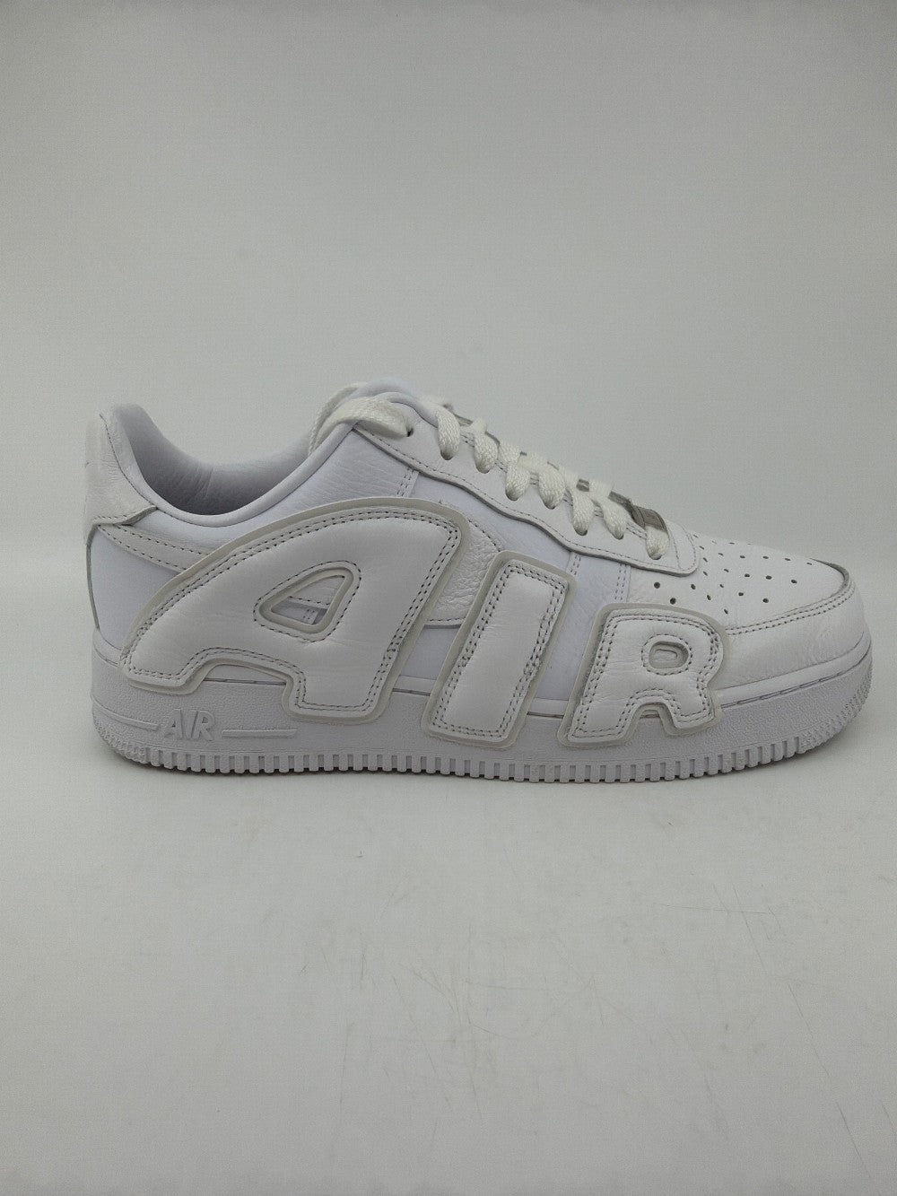 *USED* NIKE AIR FORCE 1 LOW X CACTUS PLANT FLEA MARKET - WHITE (2024)|39880
