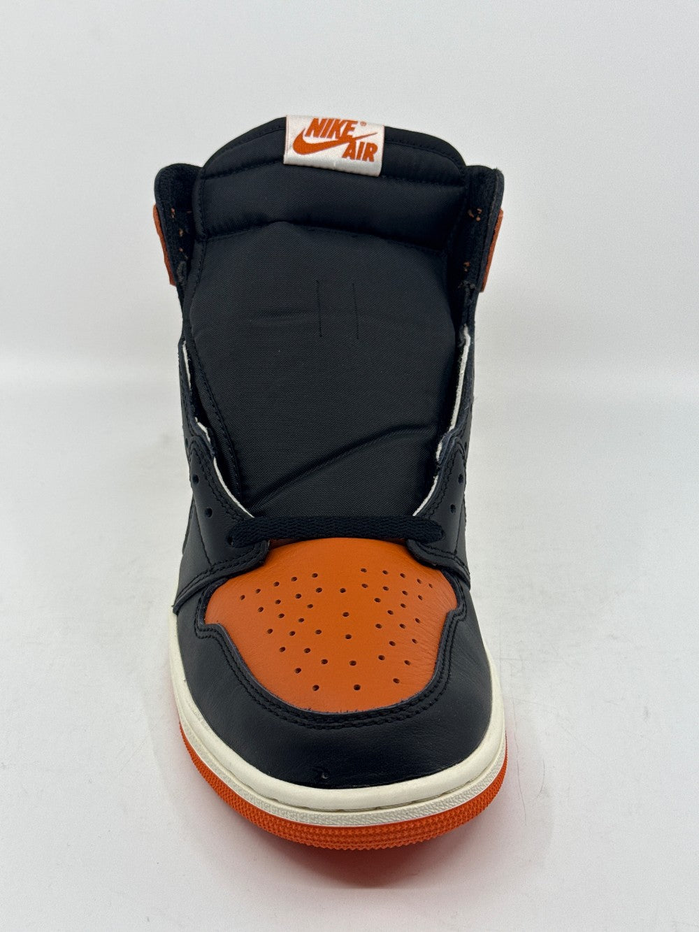 AJ 1 - SHATTERED BACKBOARD (2025)|39904