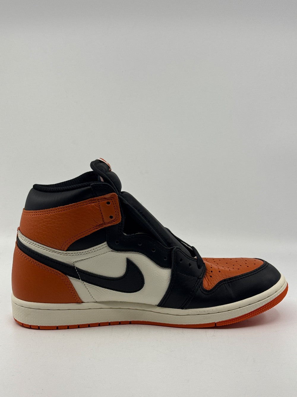 AJ 1 - SHATTERED BACKBOARD (2025)|39908