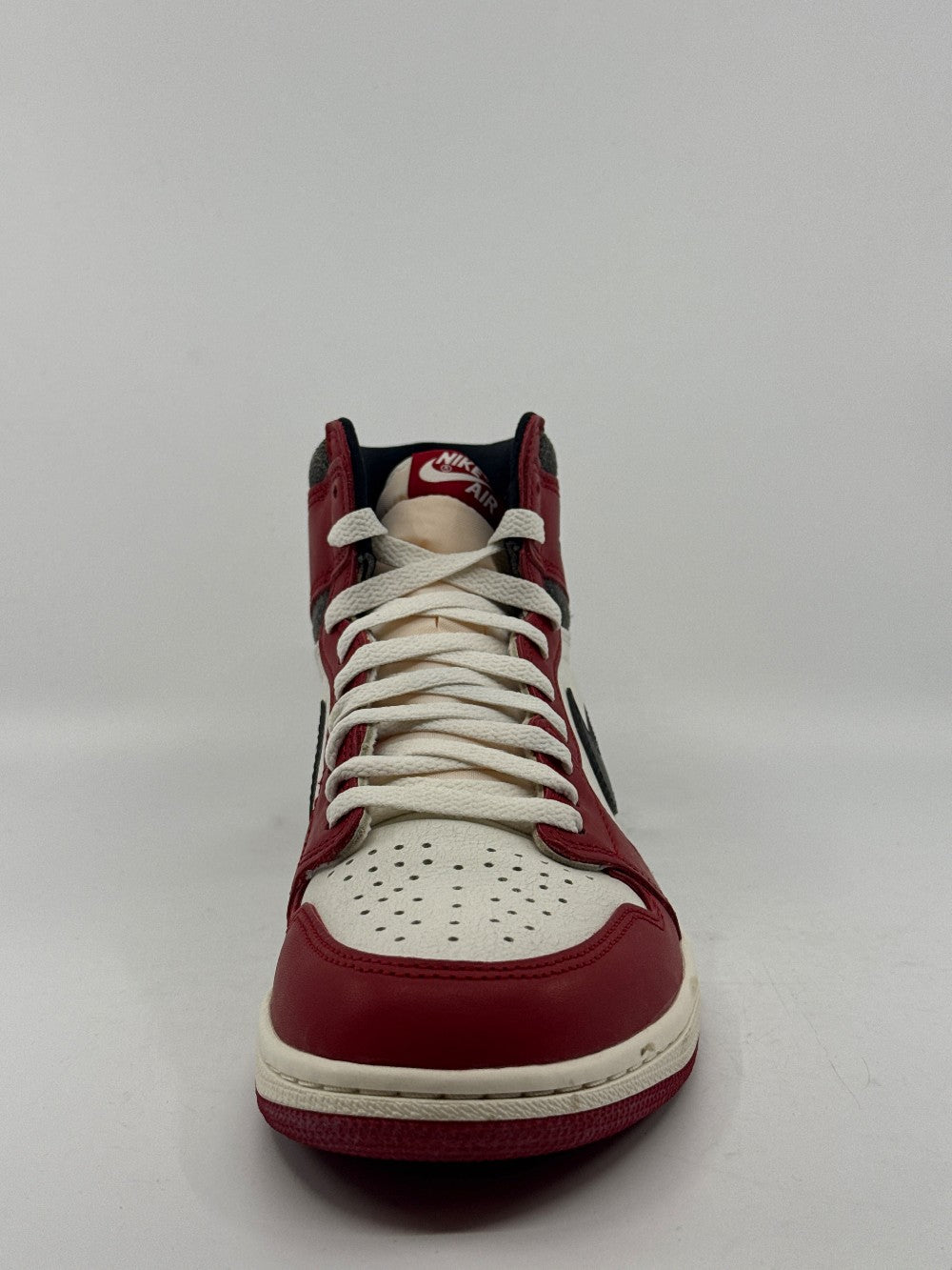 *VNDS* AJ 1 - LOST AND FOUND|39915