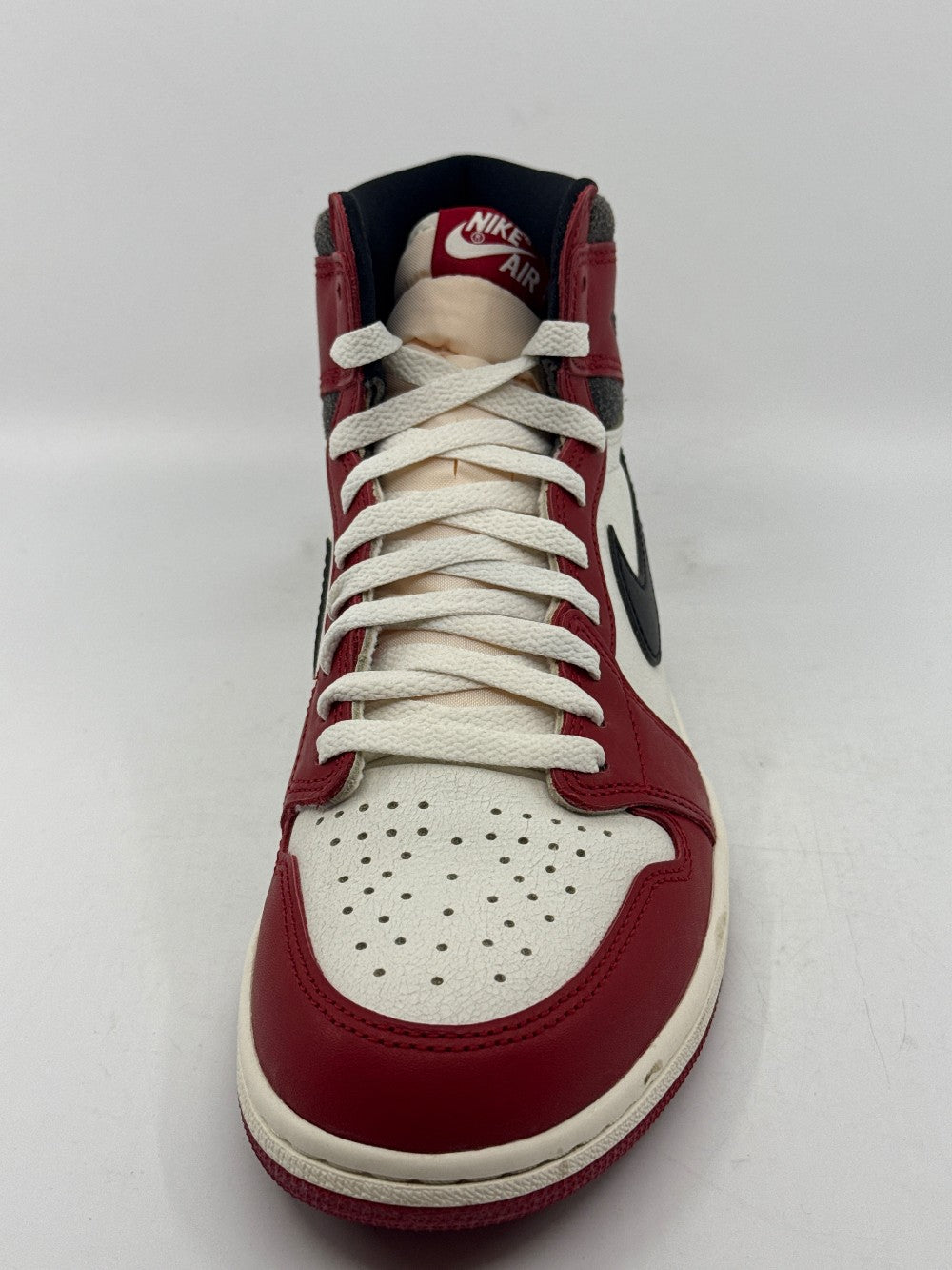*VNDS* AJ 1 - LOST AND FOUND|39916