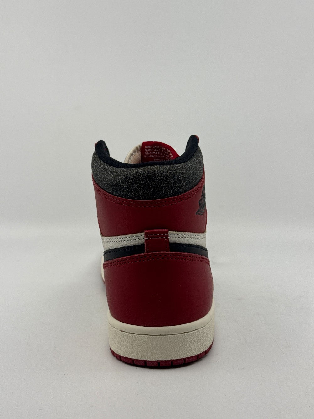 *VNDS* AJ 1 - LOST AND FOUND|39919