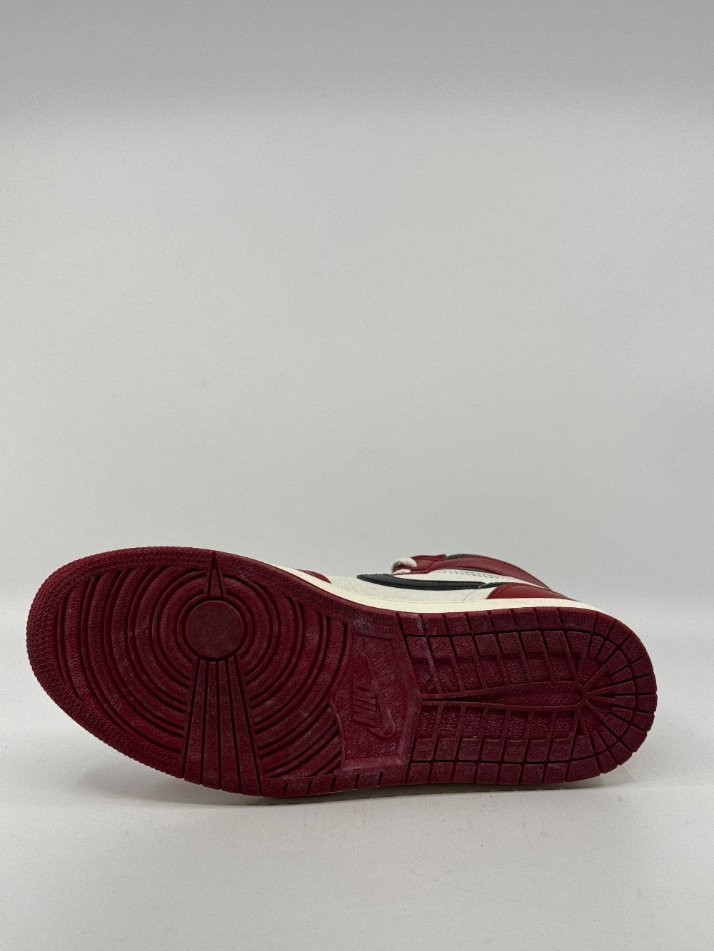 *VNDS* AJ 1 - LOST AND FOUND|39923