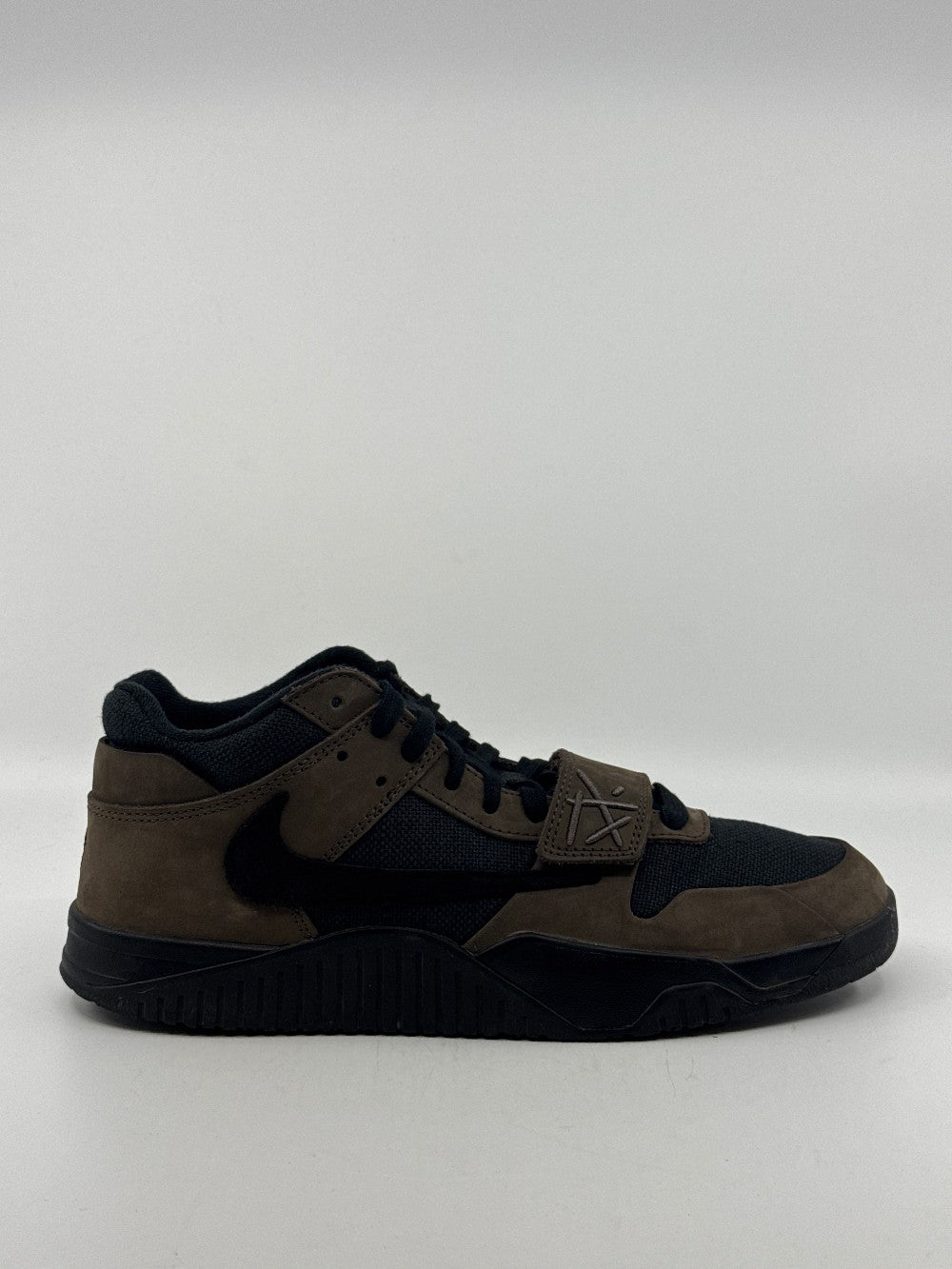 *USED* JORDAN JUMPAN JACK X TRAVIS SCOTT - DARK MOCHA|39924