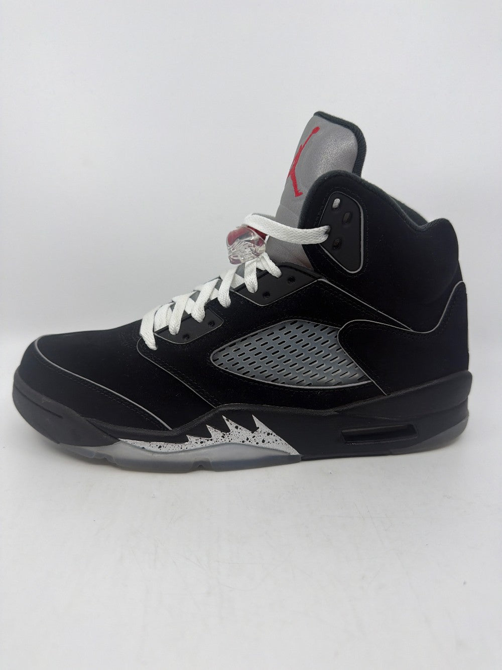 *USED* AJ 5 - BLACK METALLIC REIMAGINED|40001