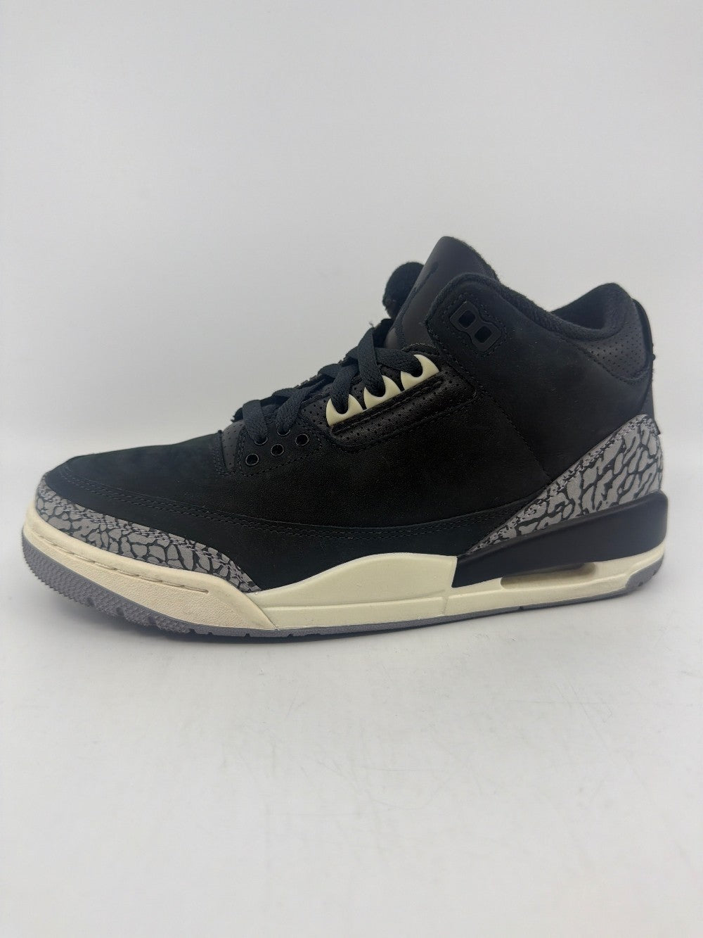 *USED* AJ 3 (W) - OFF NOIR|40102