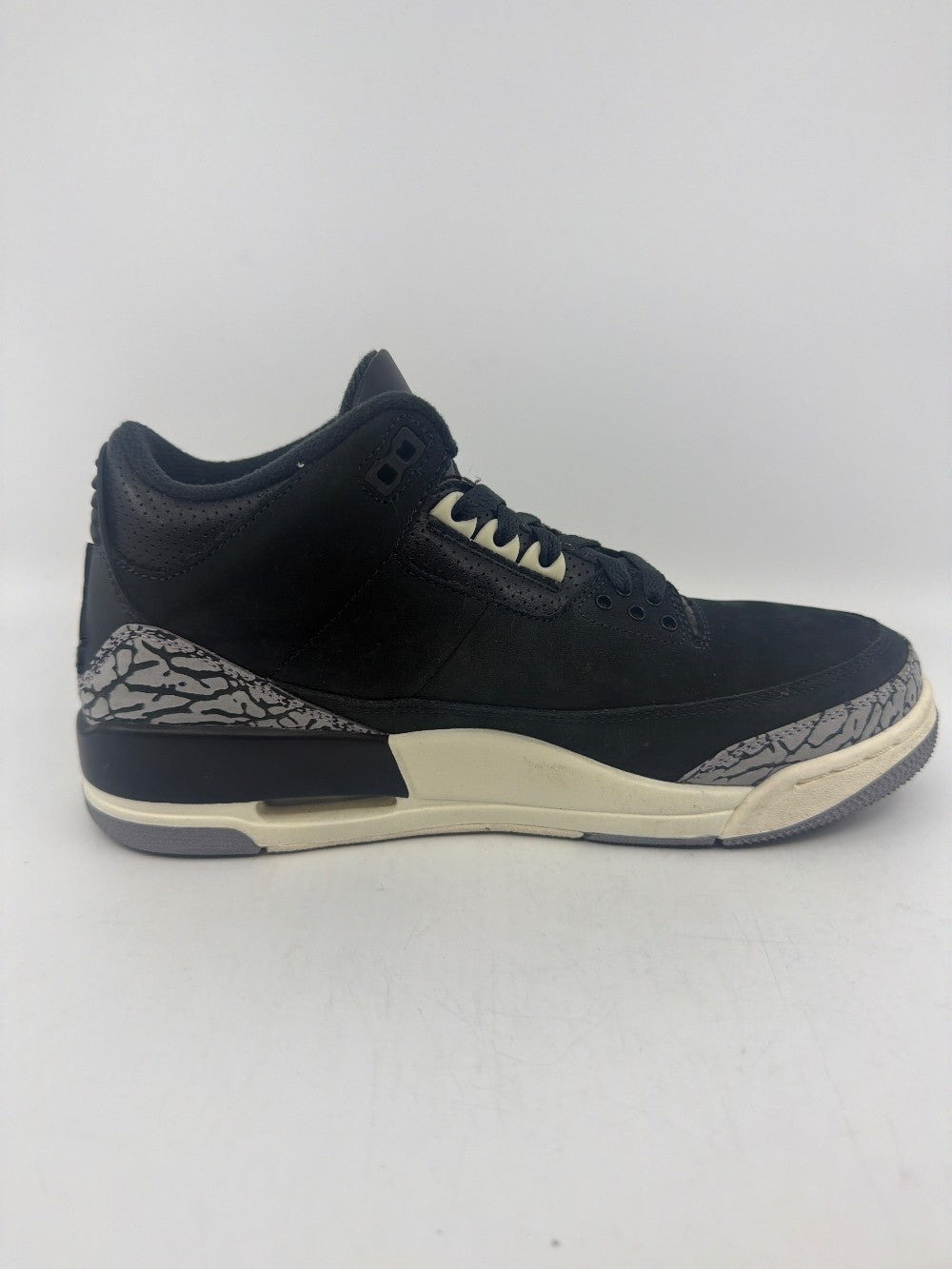 *USED* AJ 3 (W) - OFF NOIR|40104