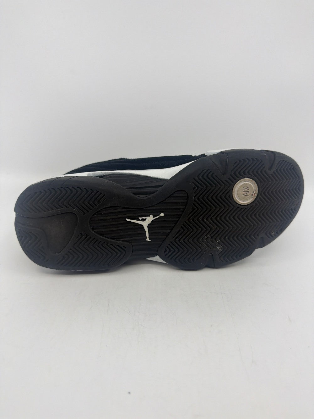 *USED* AJ 14 - BLACK WHITE|40126