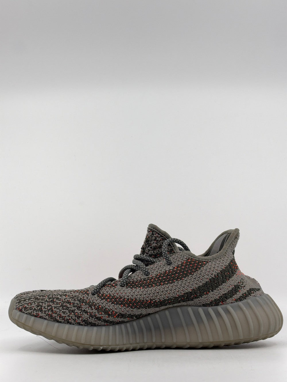 *USED* YEEZY 350 BOOST V2 - BELUGA REFLECTIVE|40131
