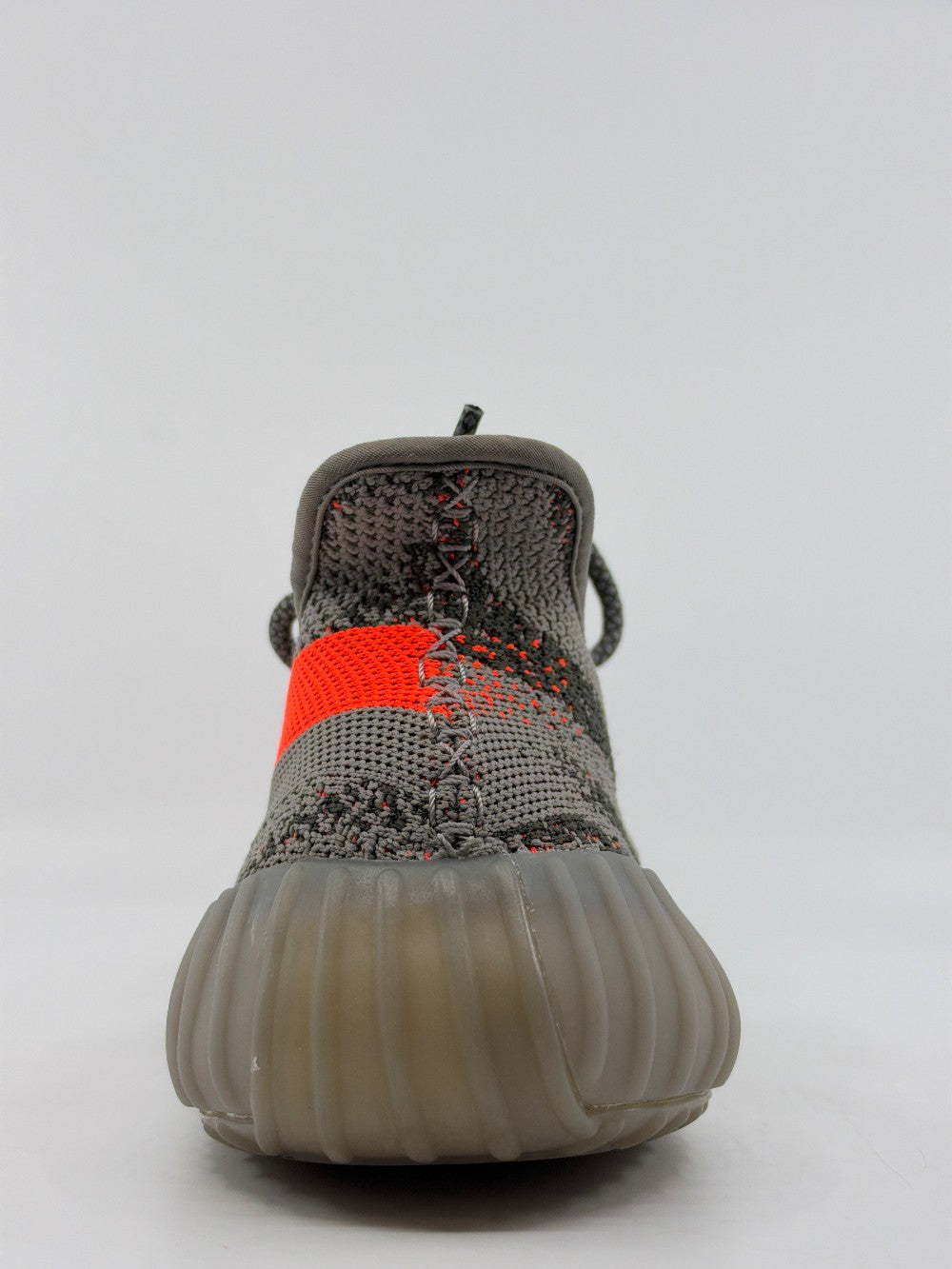 *USED* YEEZY 350 BOOST V2 - BELUGA REFLECTIVE|40137