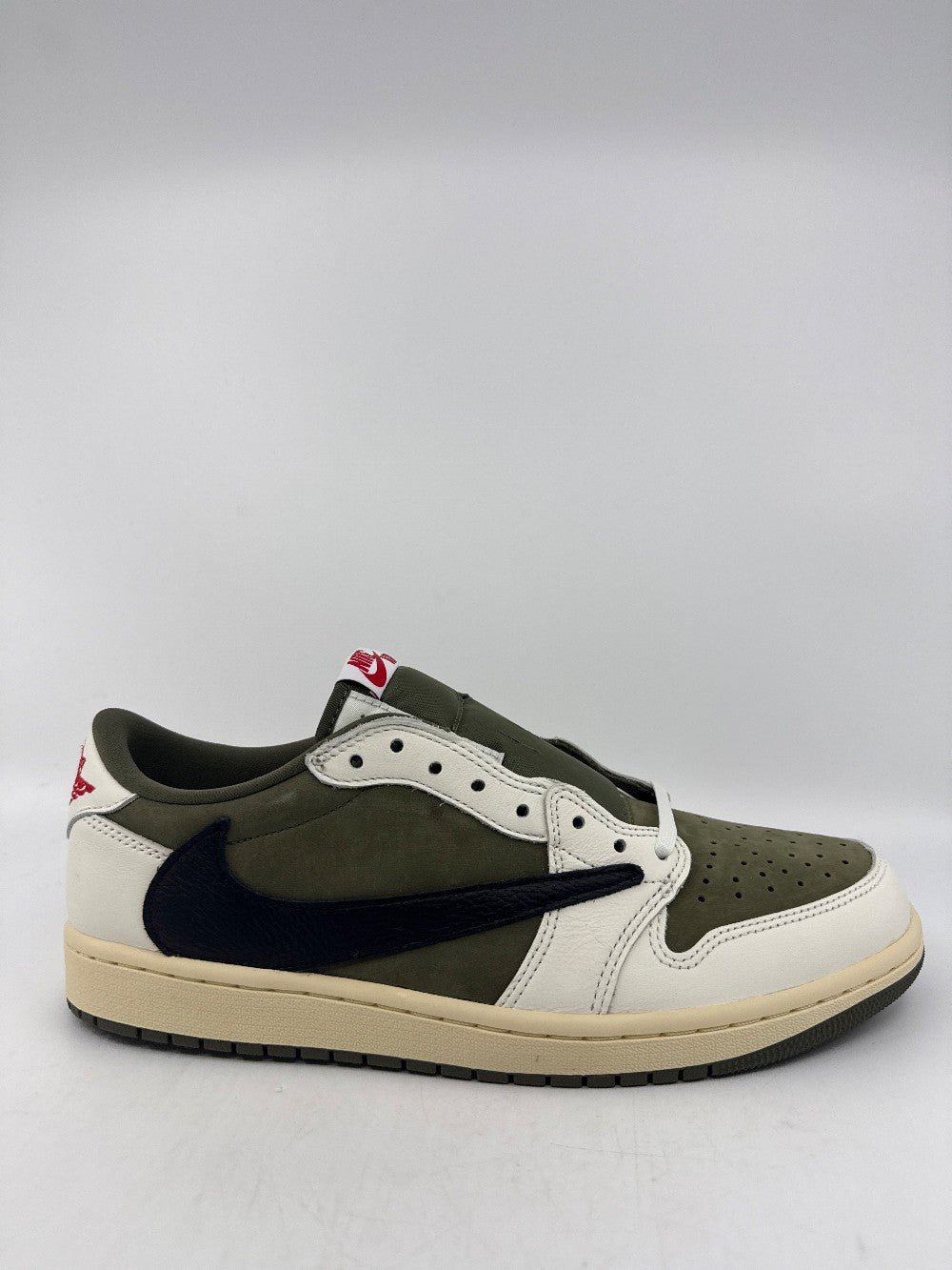 AJ 1 LOW X TRAVIS SCOTT - MEDIUM OLIVE|40178