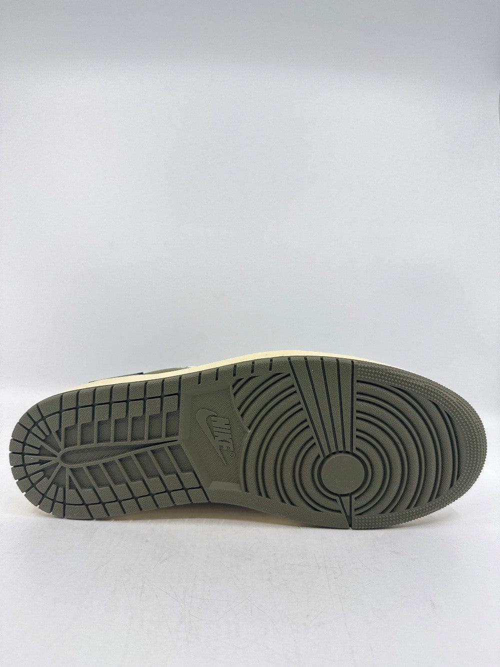 AJ 1 LOW X TRAVIS SCOTT - MEDIUM OLIVE|40182