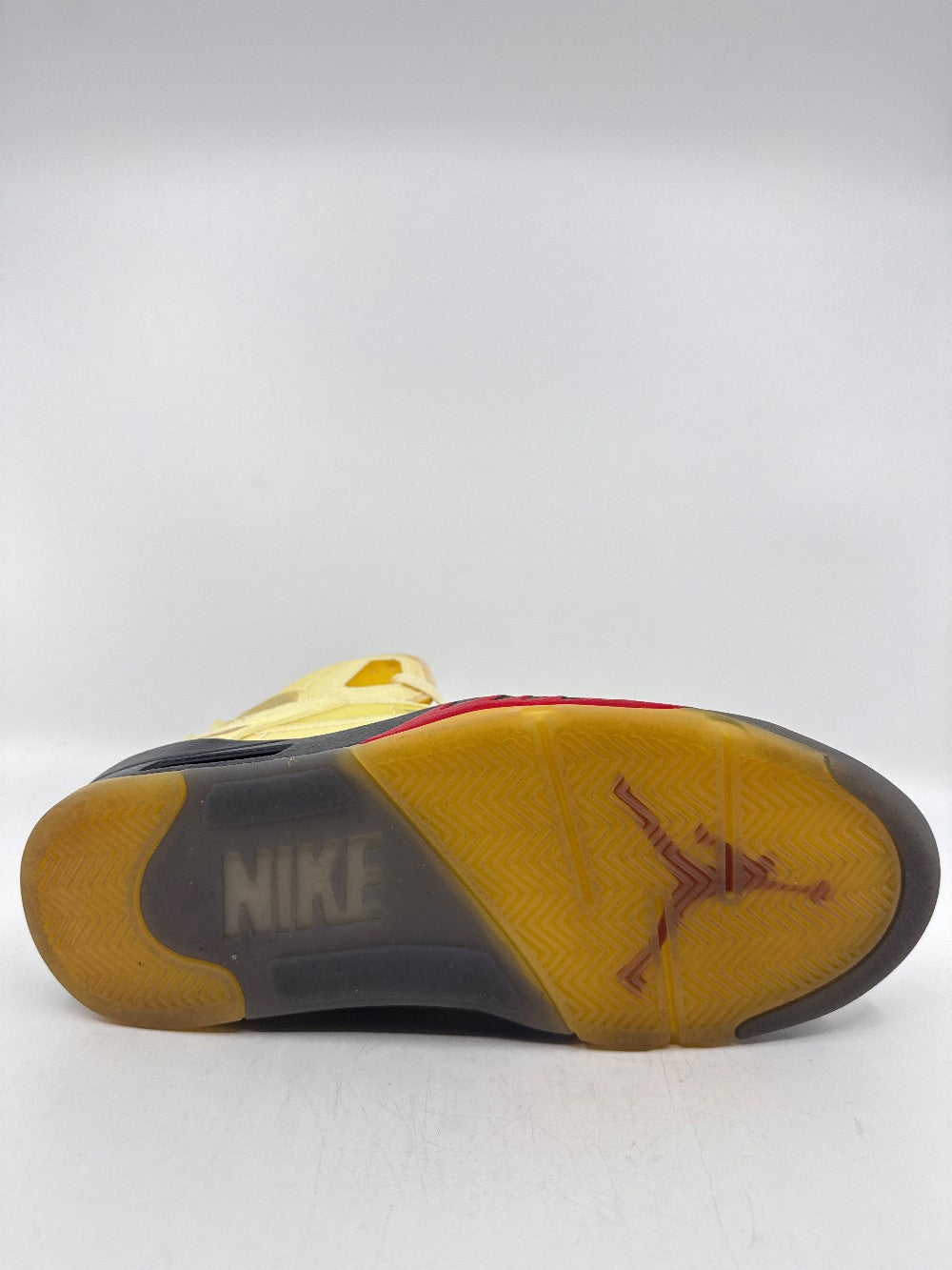 *VNDS* AJ 5 X OFF WHITE - SAIL|40212