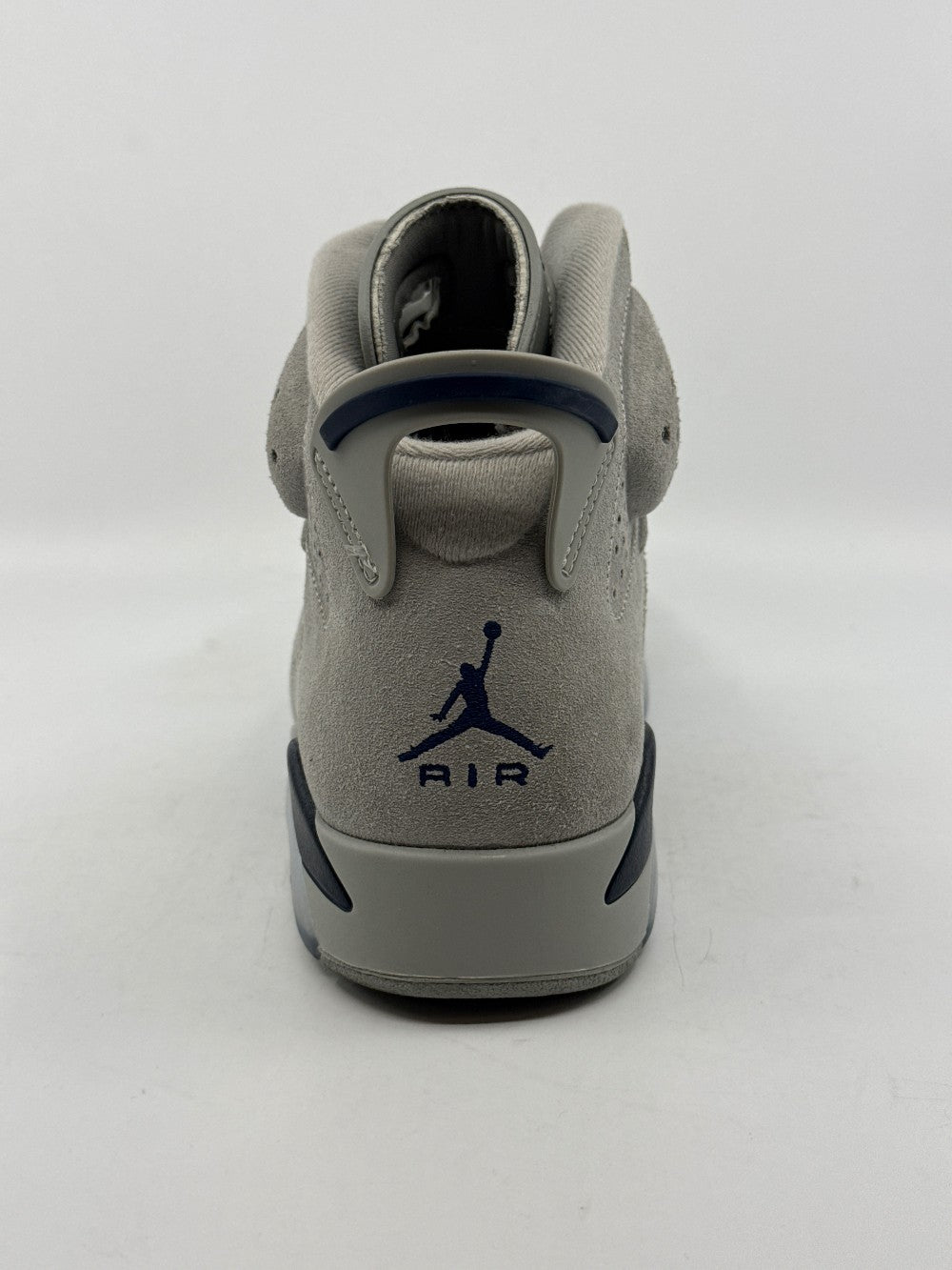 *USED* AJ 6 - GEORGETOWN (2022)|40247
