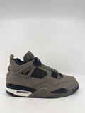 *USED* AJ 4 - CAVE STONE|40286