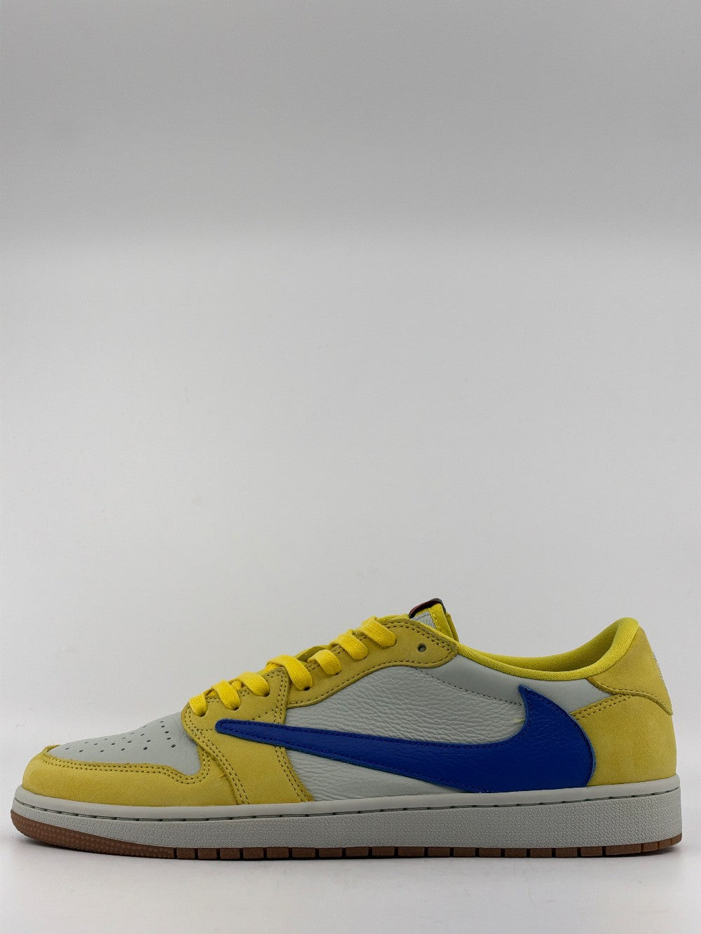 *USED* AJ 1 LOW X TRAVIS SCOTT (W) - CANARY|40418