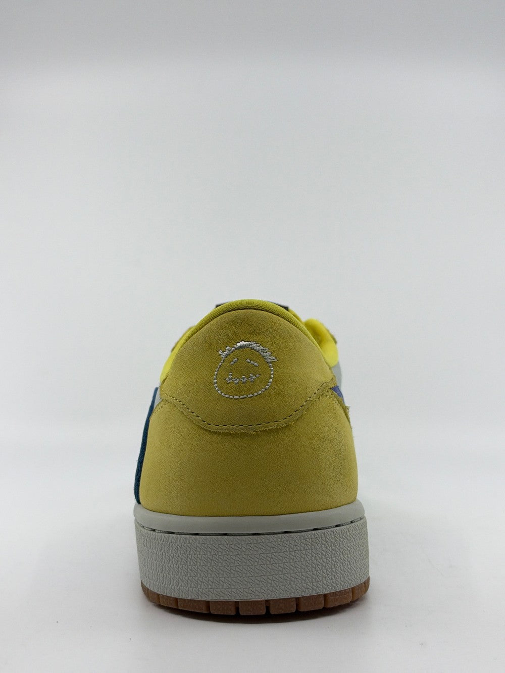 *USED* AJ 1 LOW X TRAVIS SCOTT (W) - CANARY|40419