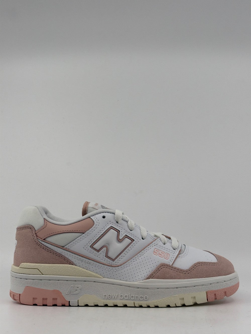 NEW BALANCE 550 (W) - PINK SAND SEA SALT|40586