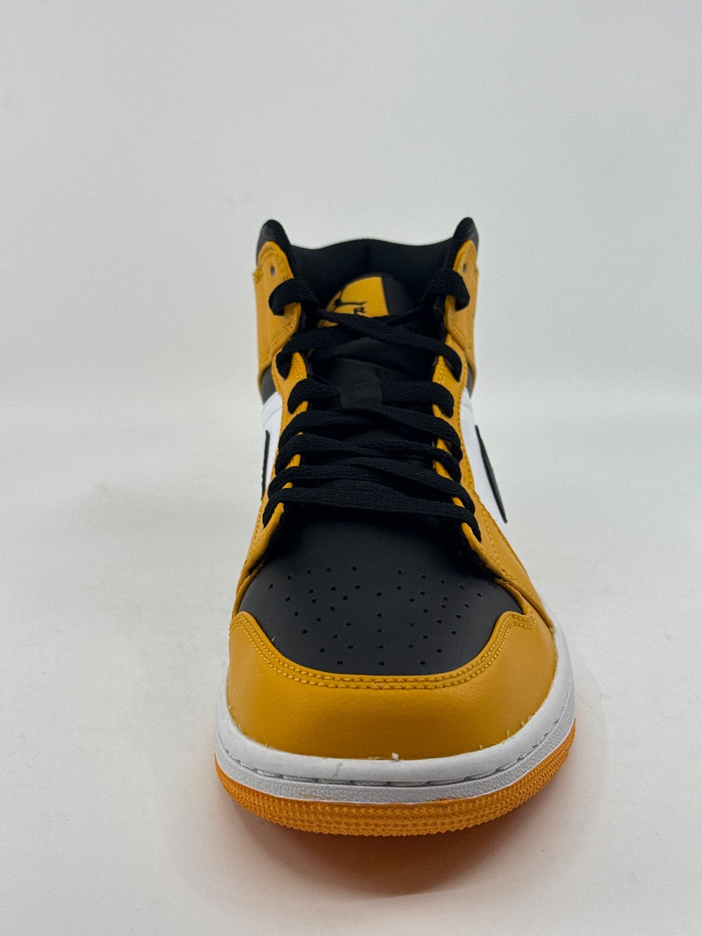 AJ 1 MID - TAXI|40692