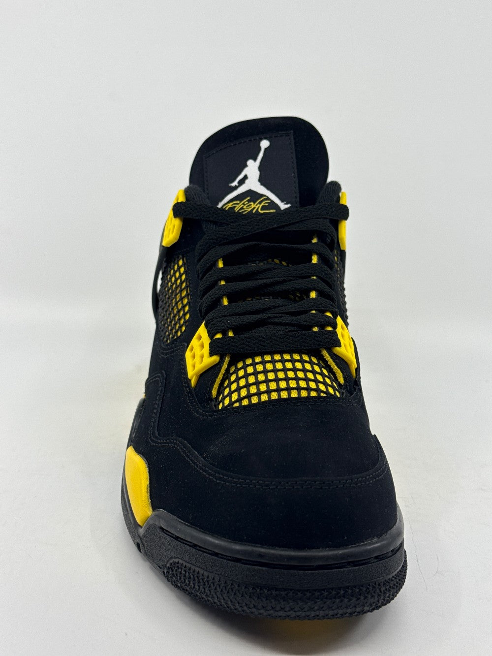 AJ 4 - THUNDER (2023)|40710