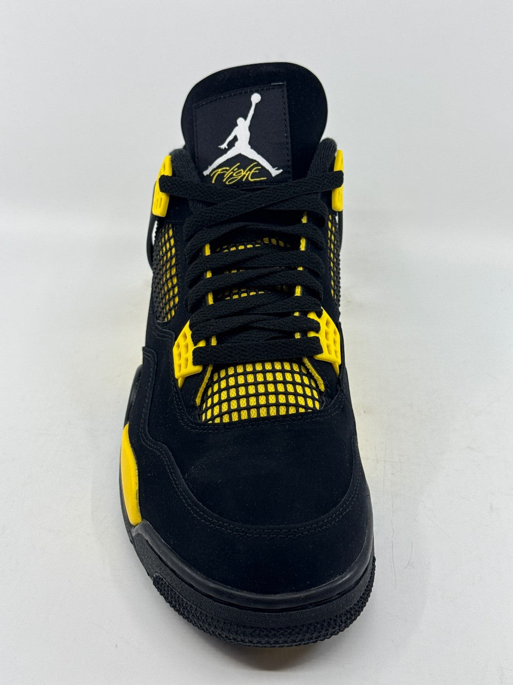 AJ 4 - THUNDER (2023)|40711