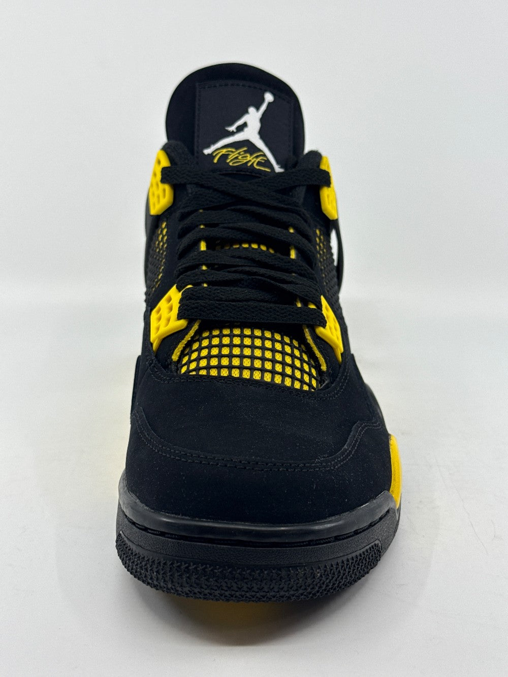 AJ 4 - THUNDER (2023)|40716